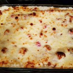 A picture of Chicken Cordon Bleu Lasagna.