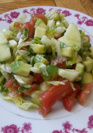 Una foto de Ensalada fresca de tutti un pocco