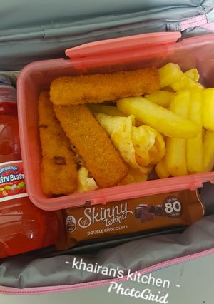 Chips, fish fingers da soyaye kwai ainihin hoton girkin