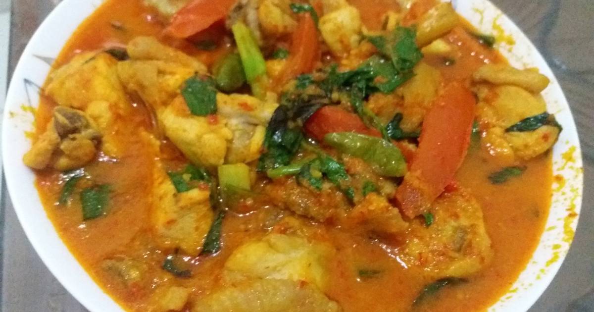 Resep Ayam woku oleh Yesy Komalasari - Cookpad
