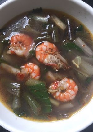 Hình của món Canh môn nấu tôm, lá lốt.