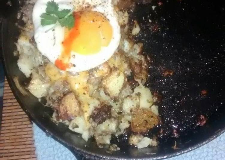 How to Prepare Quick Hearty Breakfast Hash