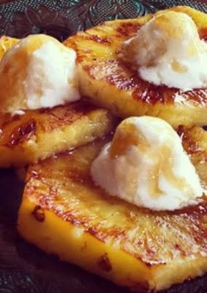 A picture of Healthy Simple Dessert!.