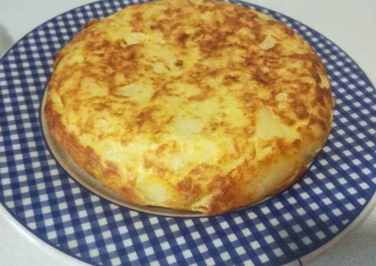 Tortilla de patatas ligera (patatas hechas en Olla Gm g) Receta de