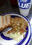 ground beef with mash potatoes