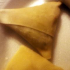 A picture of Sheree's Vegetable/ Potato Samosas.