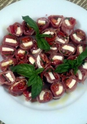 A picture of Italian Sushi.