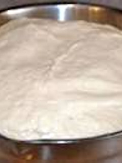 A picture of Homemade yeast dough.(for pizza, naan, buns etc).