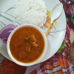 A picture of Aloo matar sabji sindhi style.