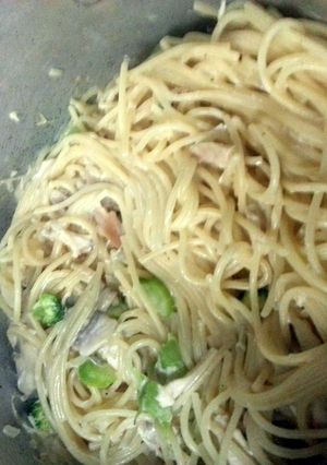 A picture of Leftover Chicken Creamy Pasta.