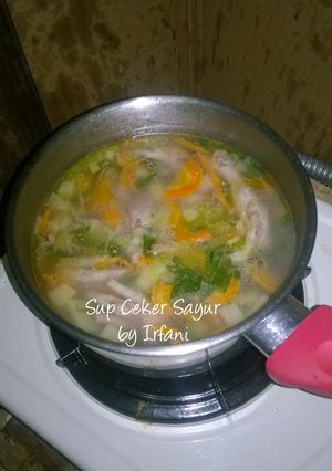 Foto resep Sup Ceker Sayur 🐔 🥕🥔
