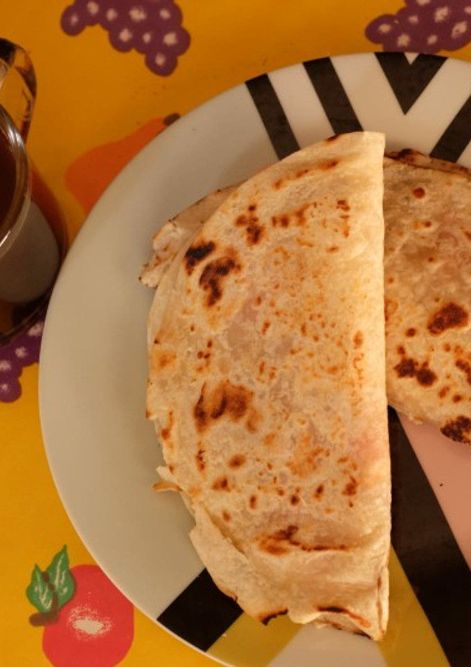 Una foto de Quesadilla de jamón y panela
