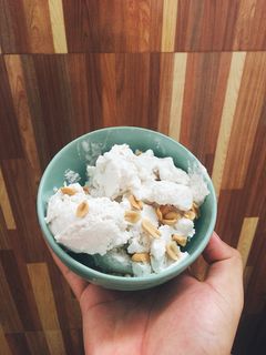 รูปของ ไอศครีมกะทิสดโบราณ ไม่ใช้เครื่องปั่น ทำง่ายๆ ด้วยวัตถุดิบ 3 อย่าง | Homemade Ice Cream Recipe