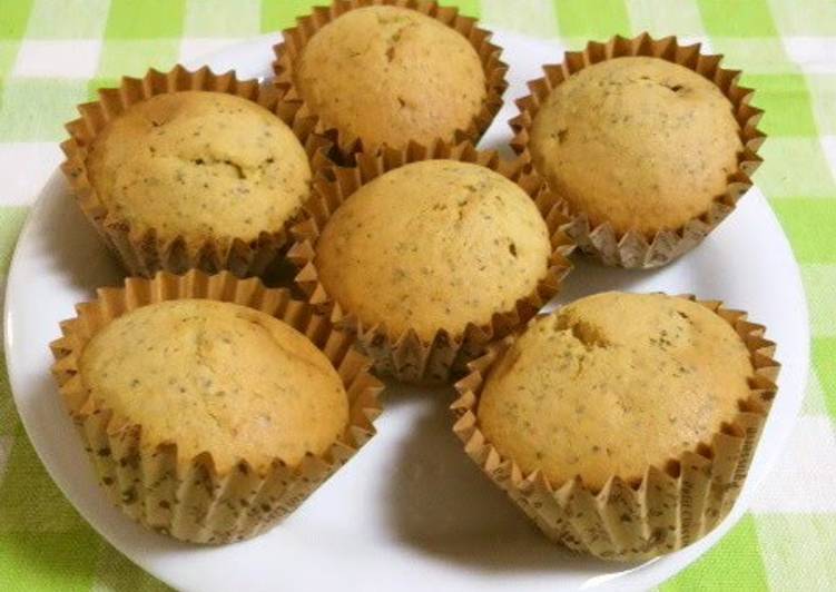 Fluffy Tea-Flavored Cupcakes