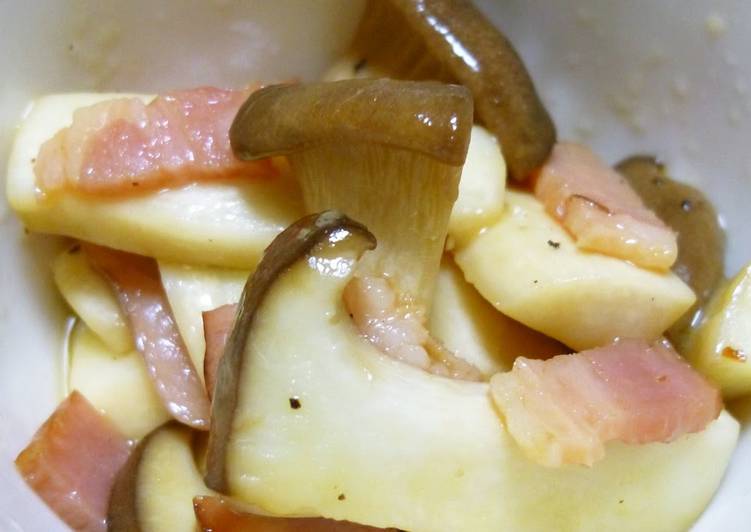 Steps to Prepare Favorite King Oyster Mushroom and Bacon in Butter and Soy Sauce
