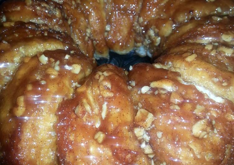Step-by-Step Guide to Make Ultimate STICKY BUN BREAFAST RING