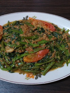 Foto resep Oseng kangkung oncom ala mamisha