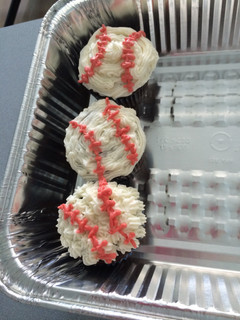 A picture of Quick and easy buttercream- frosting.