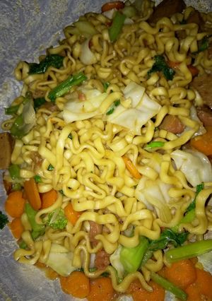Foto resep Mie Burung Dara With Vegetable Spicy