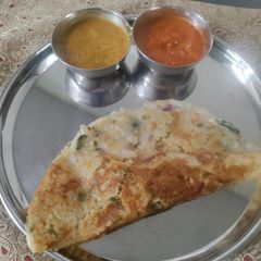 A picture of Rava Dosa with Rice flour.