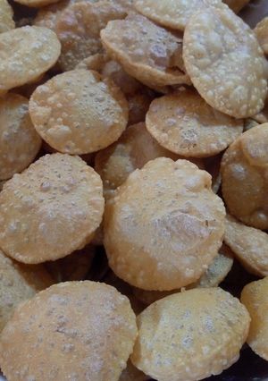 A picture of Poori.