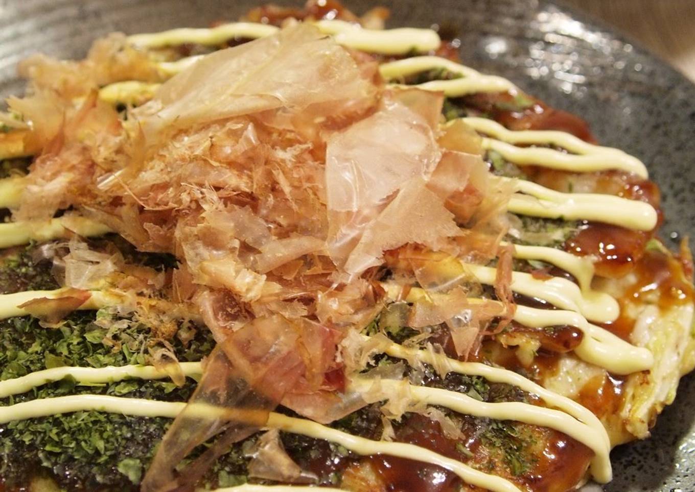 Steps to Prepare Award-winning Fluffy Kansai-style Okonomiyaki with
Cabbage and Nagaimo Yam