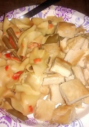 A picture of Dawn's Kickin' Chicken Noodles.