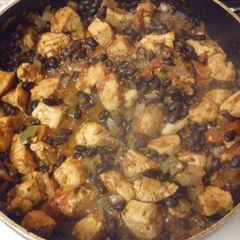 A picture of Chicken and Black Beans.