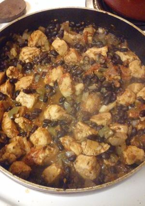 A picture of Chicken and Black Beans.