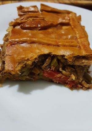 Una foto de Empanada gallega de atún y caballa