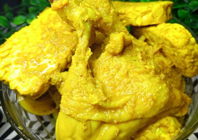 Cara Gampang Membuat Ayam Ungkep Bumbu Kuning Anti Gagal