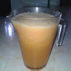 A picture of Another kind of lemonade.