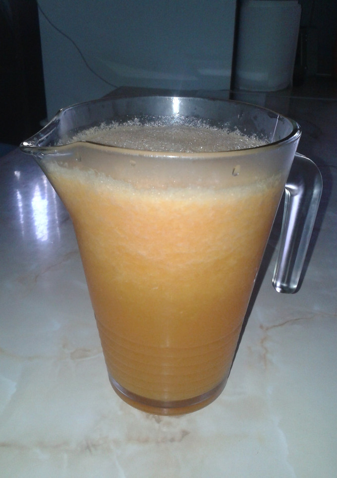 A picture of Another kind of lemonade.
