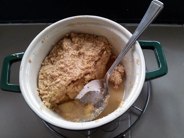 How To Prepare Super easy apple crumble which Delicious
