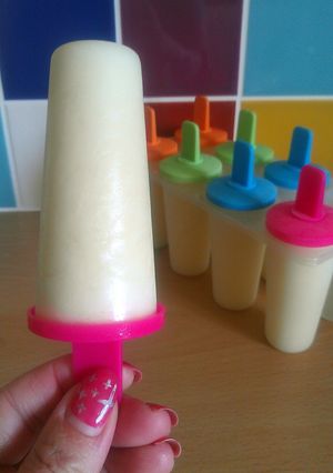A picture of Vickys Whipped Coconut & Pineapple Pops, GF DF EF SF NF.