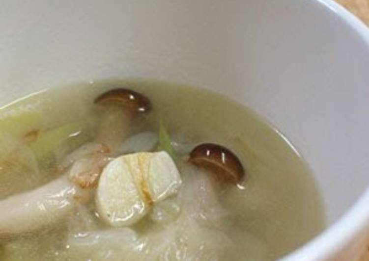 Easy ♪ 15 Minute Shimeji Mushroom and Leek Soup