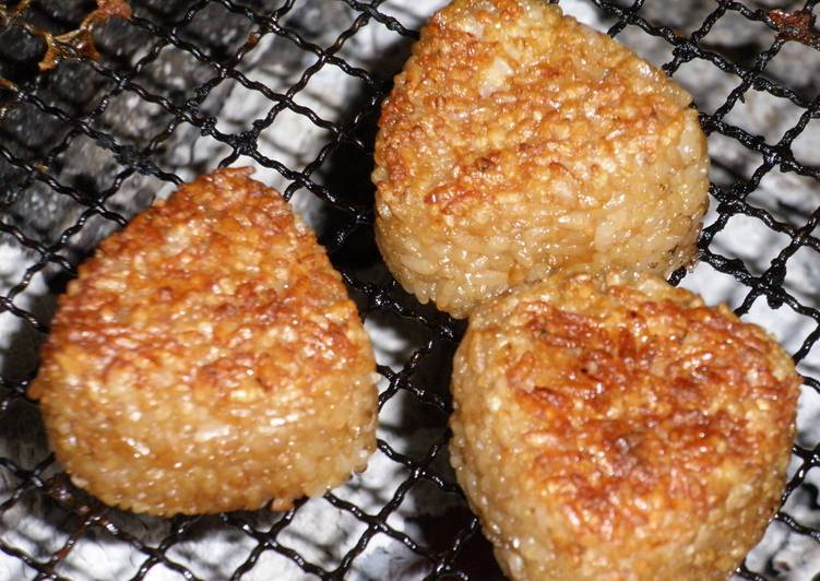 Recipe of Perfect Easy Grilled Rice Balls for Barbecues