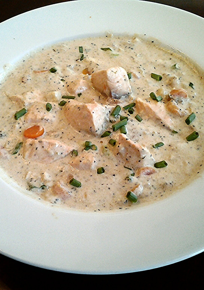 A picture of Salmon Chowder.