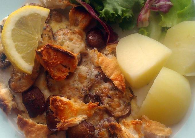 Recipe of Speedy Vickys Crumbed Fish with Garlic Mushrooms, Gluten,
Dairy, Egg & Soy-Free
