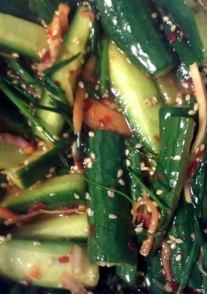 A picture of Spicy cucumber kimchee.