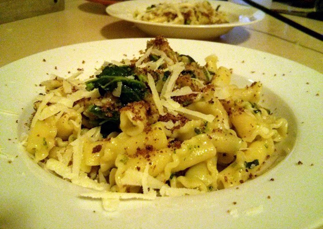 broccoli rabe & sausage