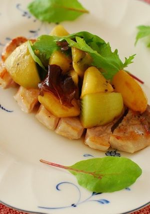 A picture of Sautéed Pork with Balsamic Vinegar and Kiwi Sauce.