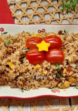 Hình của món Cơm chiên thập cẩm.
