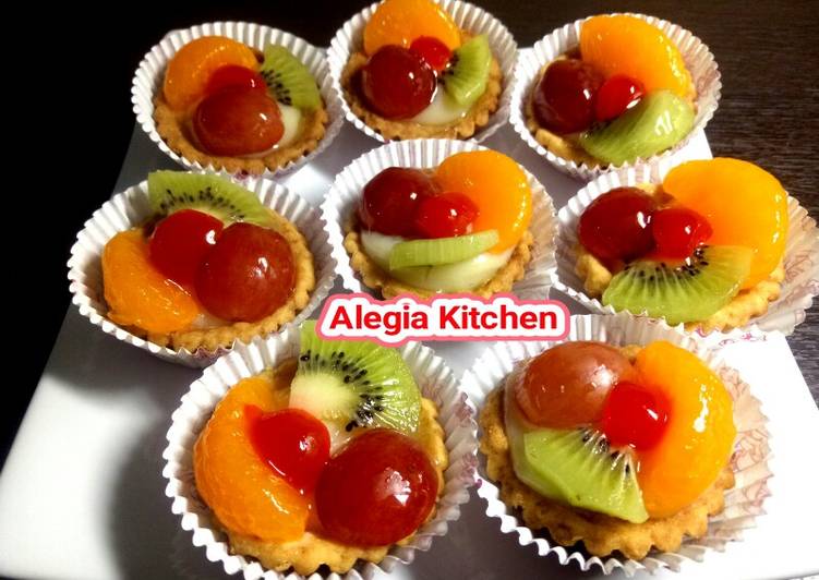 7. Fruit Pie / Pie Buah