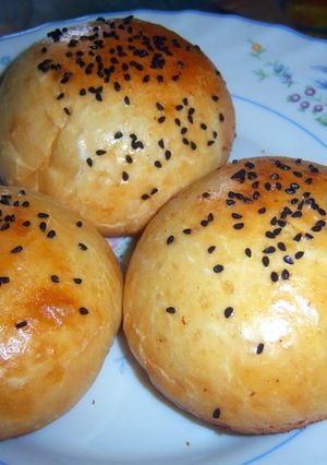 A picture of Sobzee's Filled pastry dough.