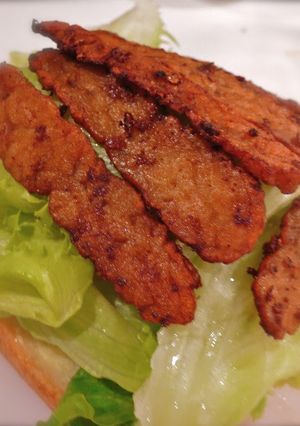 A picture of Vegan & Macrobiotic Tempeh Bacon.