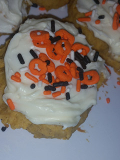 A picture of Soft White Chocolate Chip Pumpkin Drop Cookies.