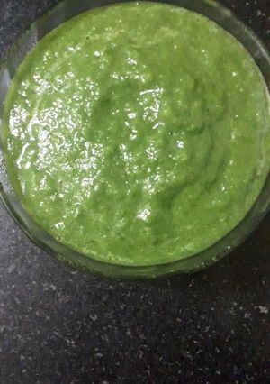 A picture of Raw tomato chutney.