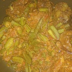 A picture of Binhdi gosht.