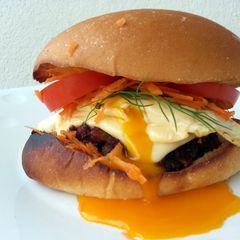 A picture of Chestnut Burger.
